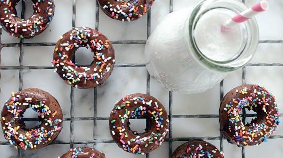 low-carb chocolate donuts