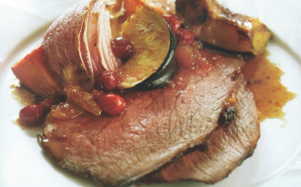 Apricot Teriyaki-Glazed Roast Beef and Vegetables