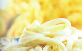 Fettuccine Alfredo